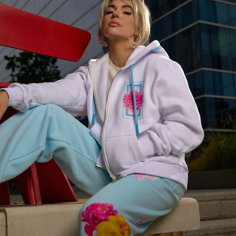 White hoodie