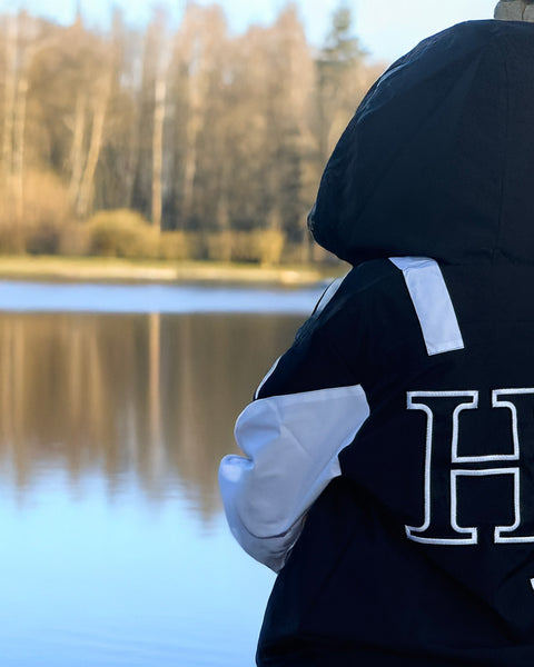 Windbreaker Pullover Black/White