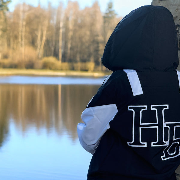 Windbreaker Pullover Black/White